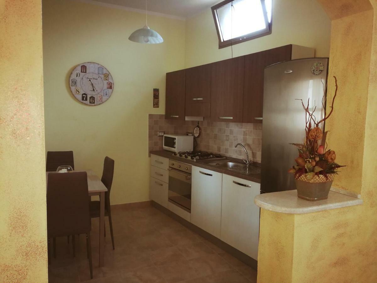 Vila Casa Debby Porto Torres Exteriér fotografie