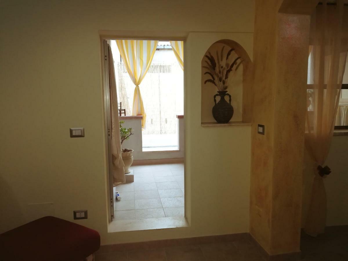 Vila Casa Debby Porto Torres Exteriér fotografie