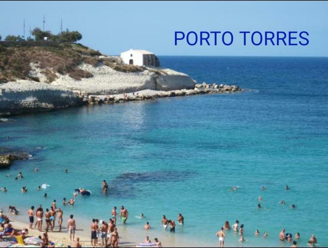 Vila Casa Debby Porto Torres Exteriér fotografie